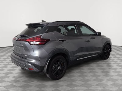 2021 Nissan Kicks SR