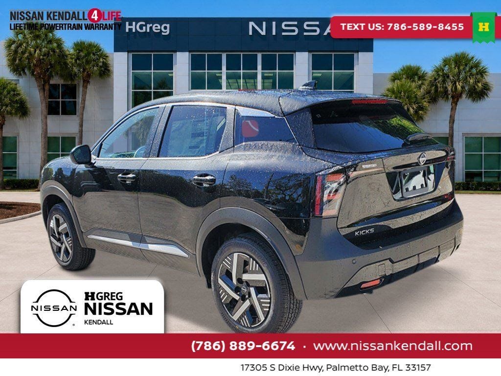 2026 Nissan Kicks SV