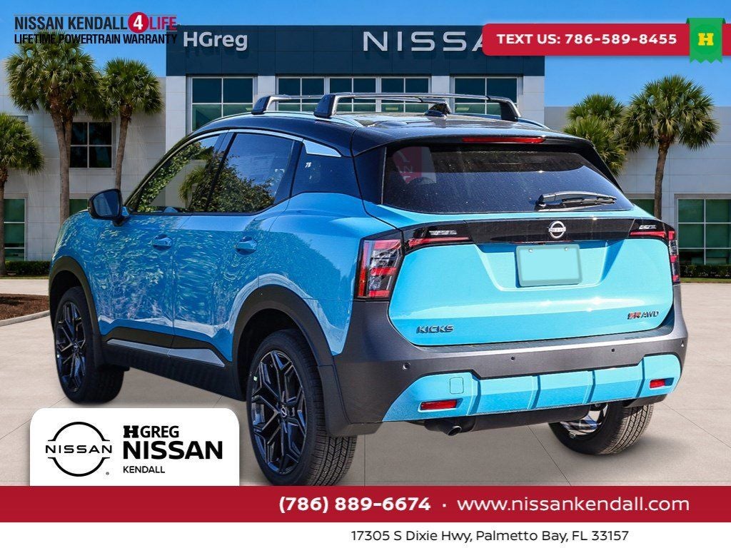 2026 Nissan Kicks SR