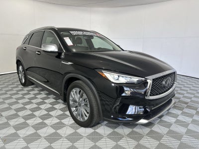 2023 INFINITI QX50 LUXE