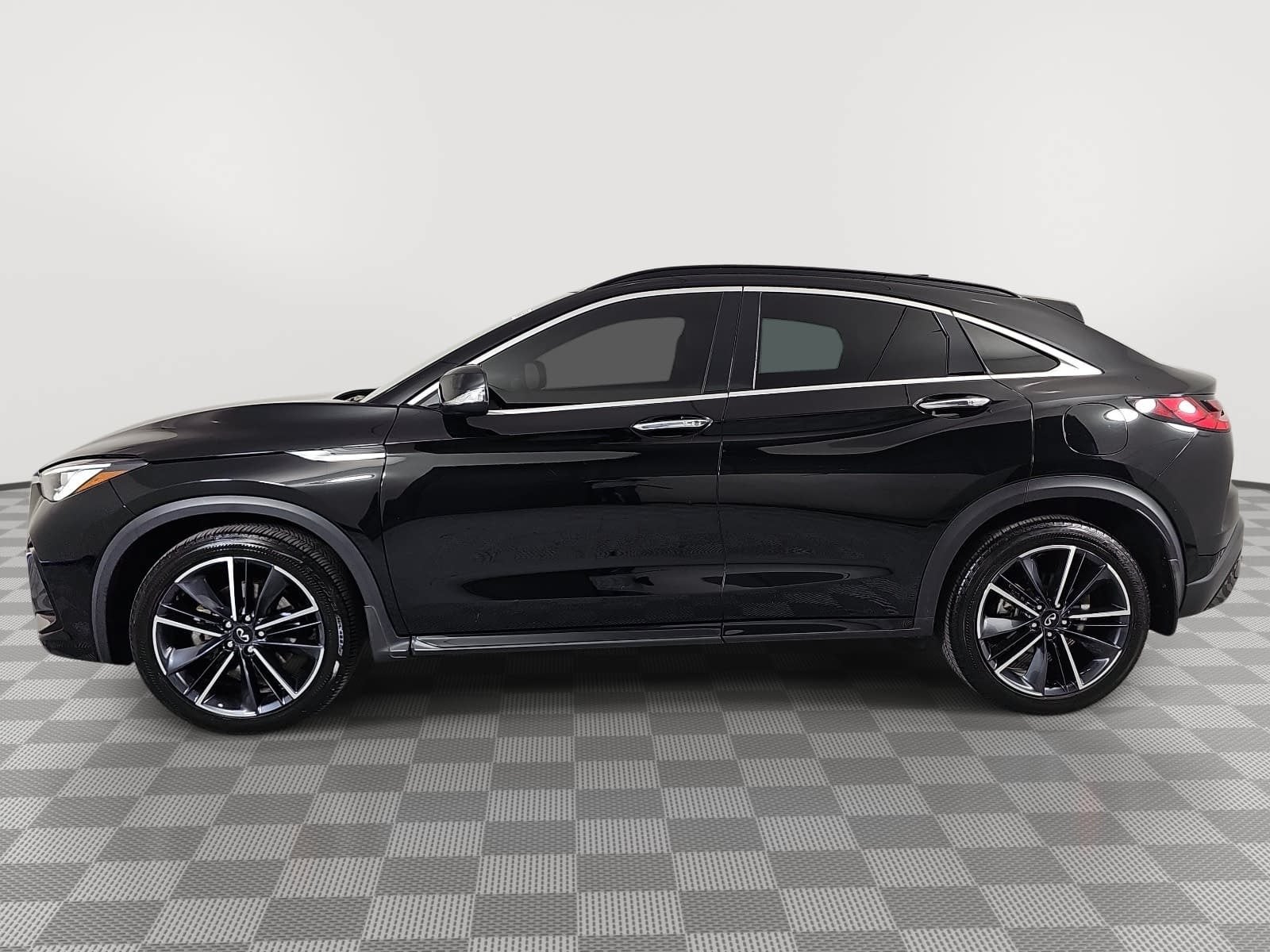 2023 INFINITI QX55 LUXE