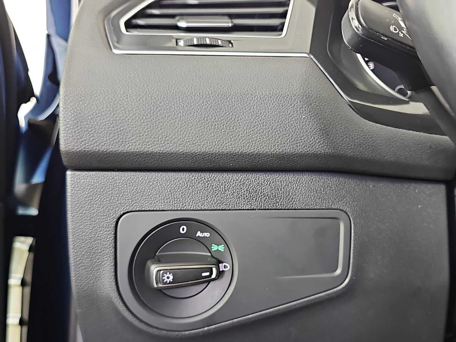 2019 Volkswagen Tiguan 2.0T SE 4Motion