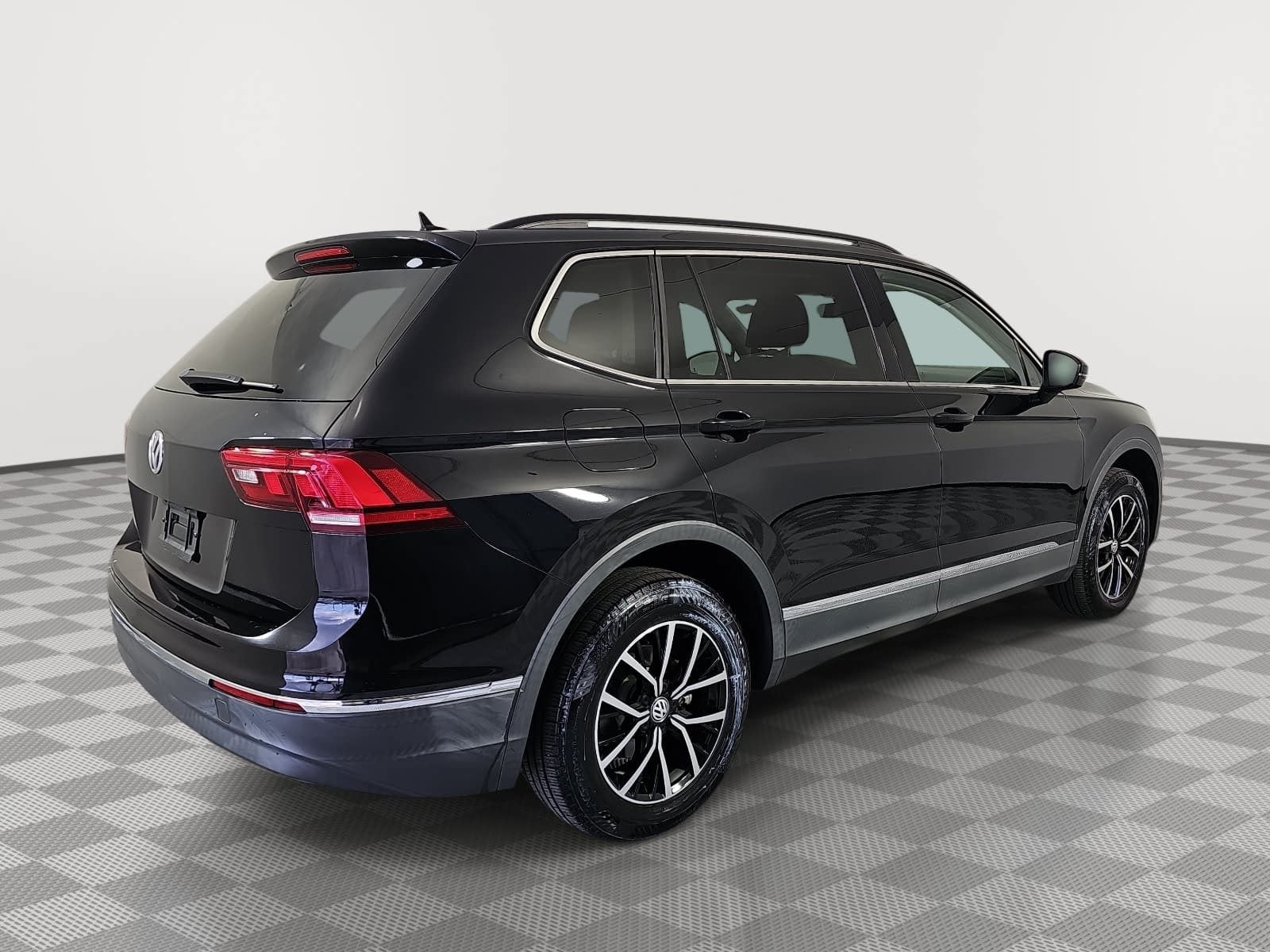 2021 Volkswagen Tiguan 2.0T SE