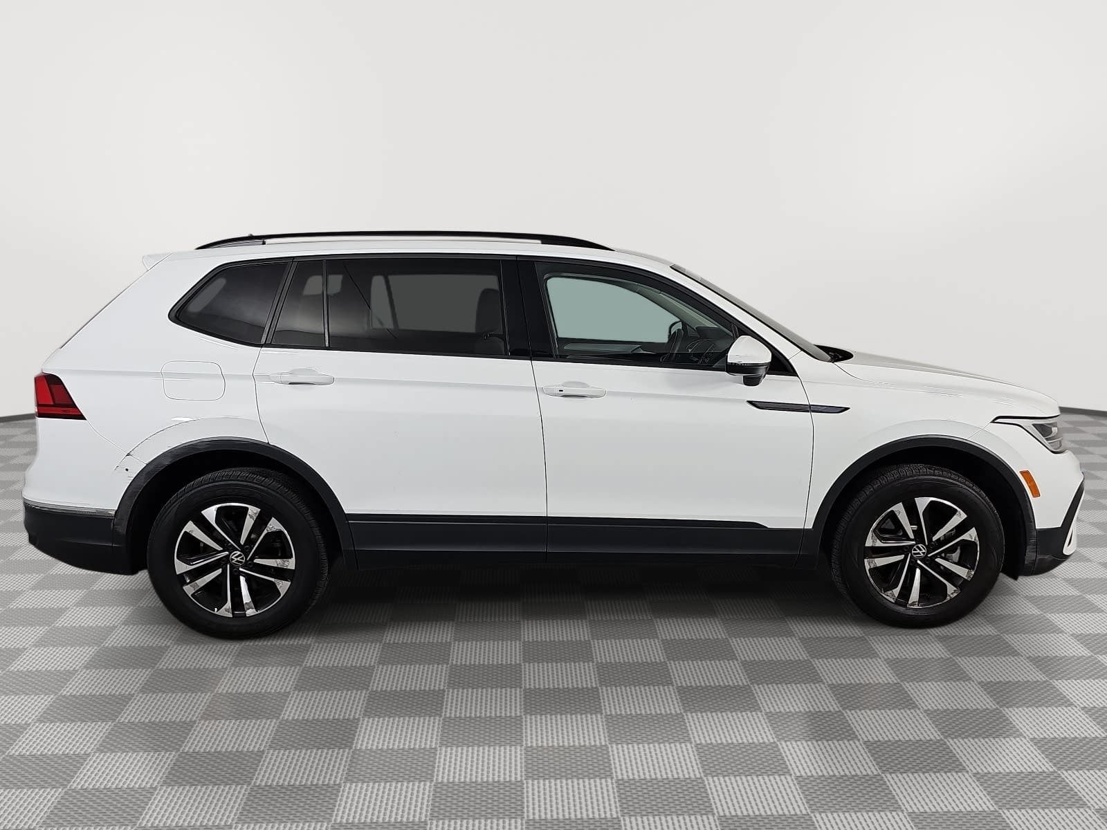 2023 Volkswagen Tiguan 2.0T S