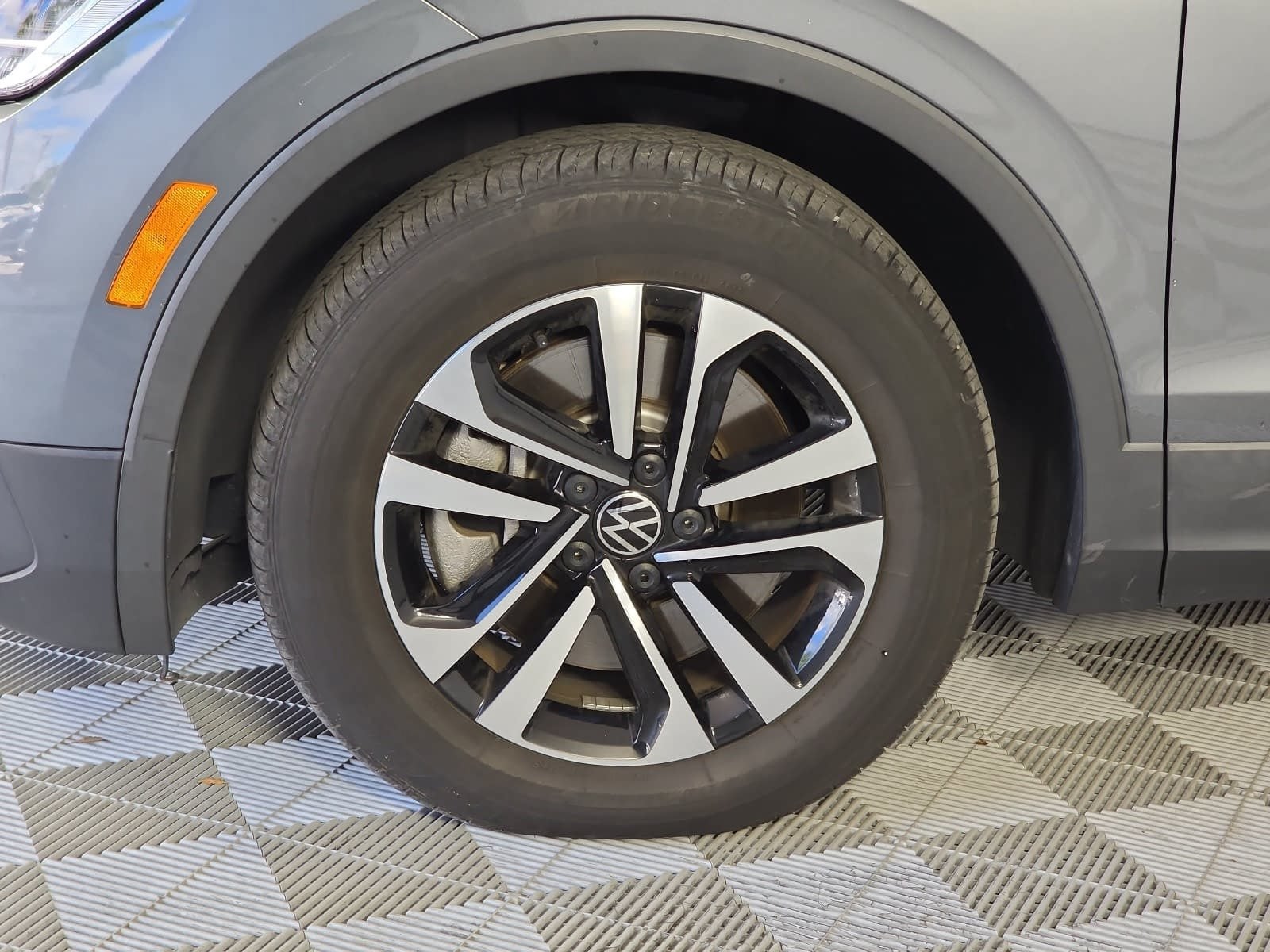 2023 Volkswagen Tiguan 2.0T S