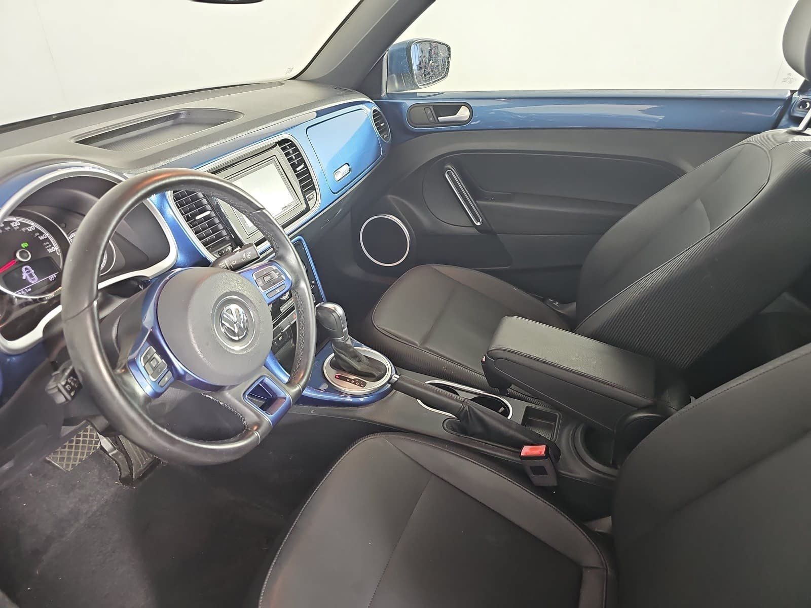 2019 Volkswagen Beetle Convertible S