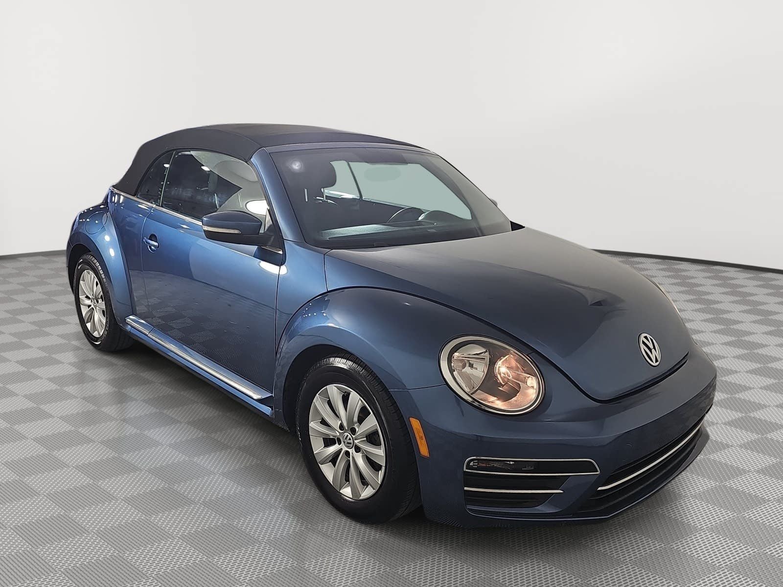 2019 Volkswagen Beetle Convertible S
