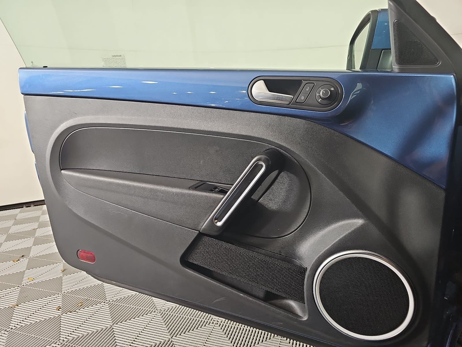 2019 Volkswagen Beetle Convertible S