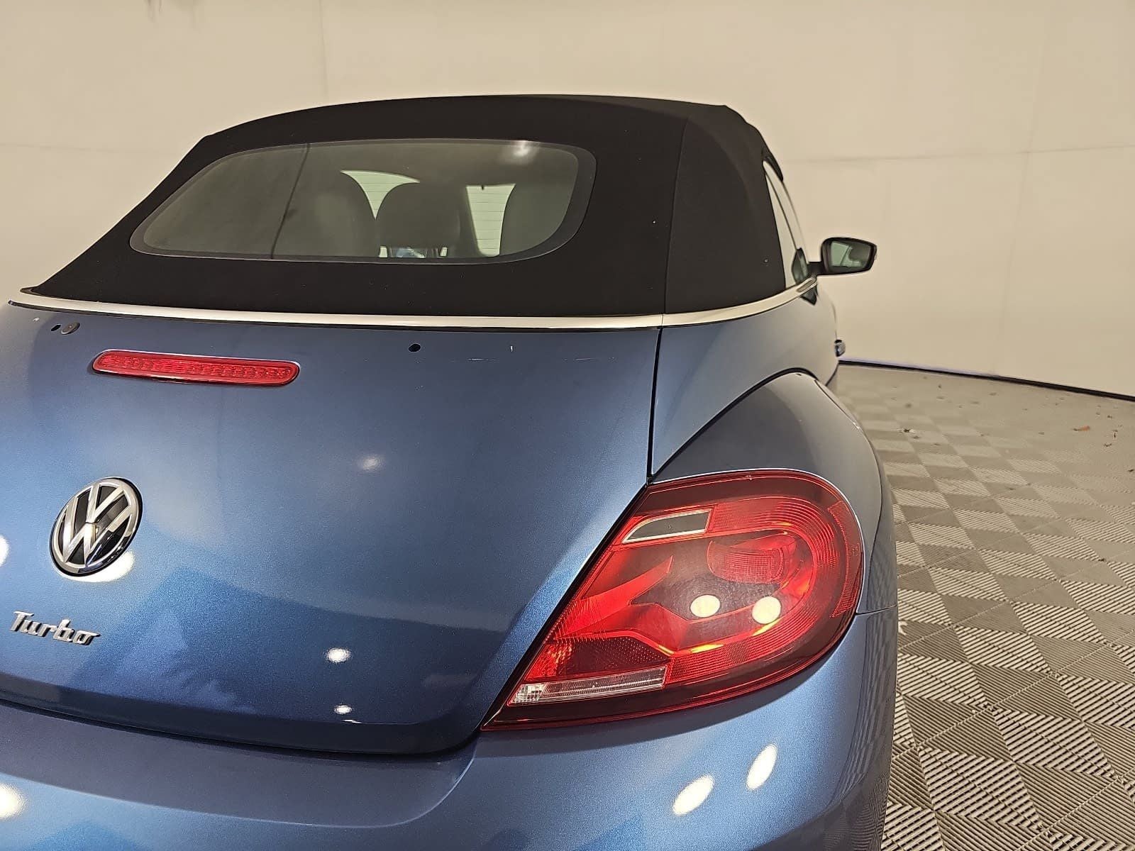 2019 Volkswagen Beetle Convertible S