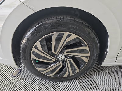 2019 Volkswagen Jetta SEL Premium