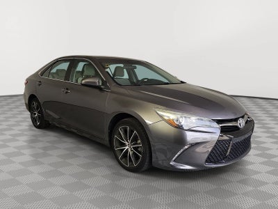 2016 Toyota Camry XSE