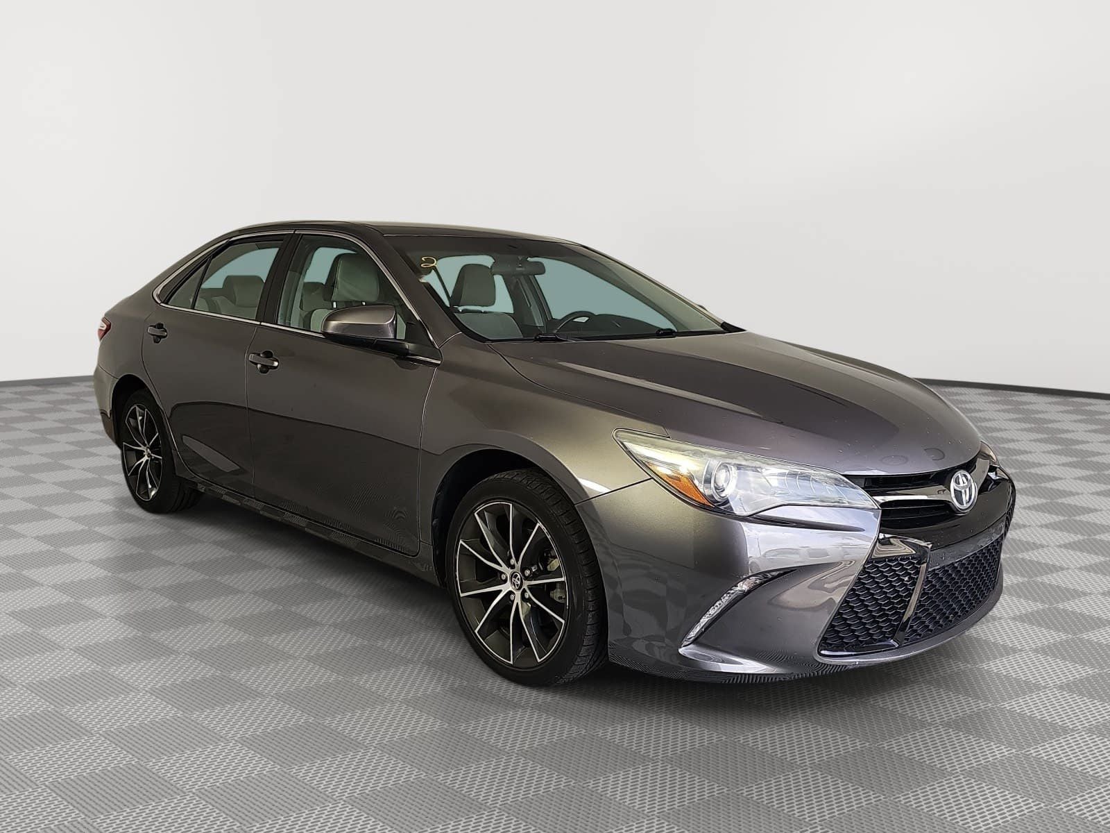 2016 Toyota Camry XSE