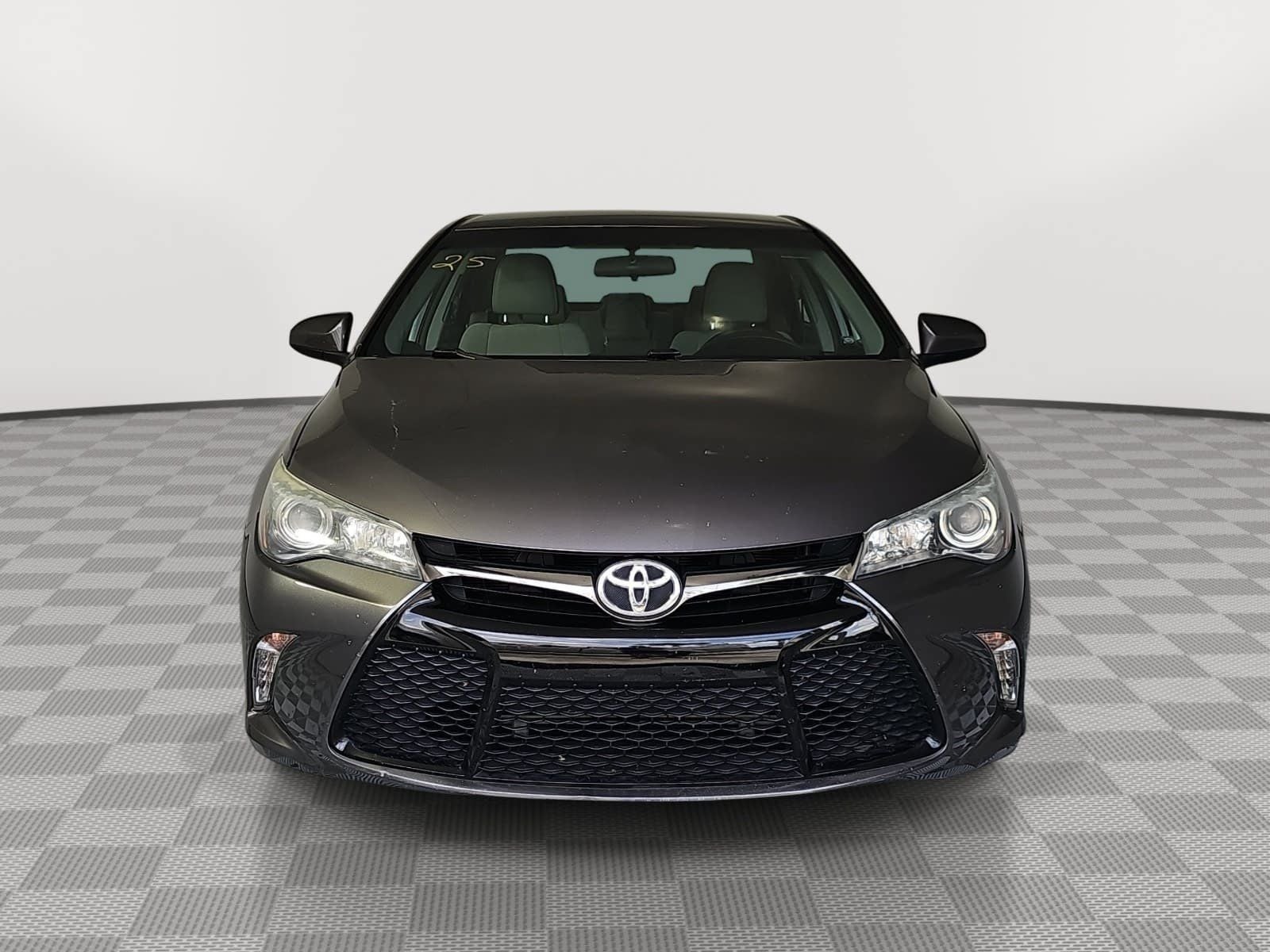 2016 Toyota Camry XSE