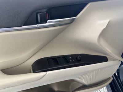 2021 Toyota Camry Hybrid LE