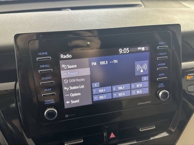 2021 Toyota Camry Hybrid LE