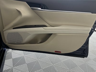 2021 Toyota Camry Hybrid LE