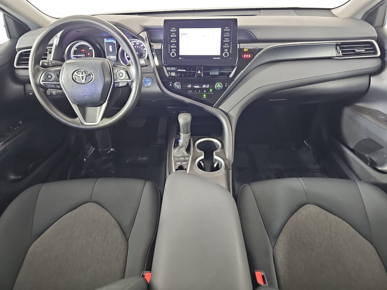 2024 Toyota Camry Hybrid LE