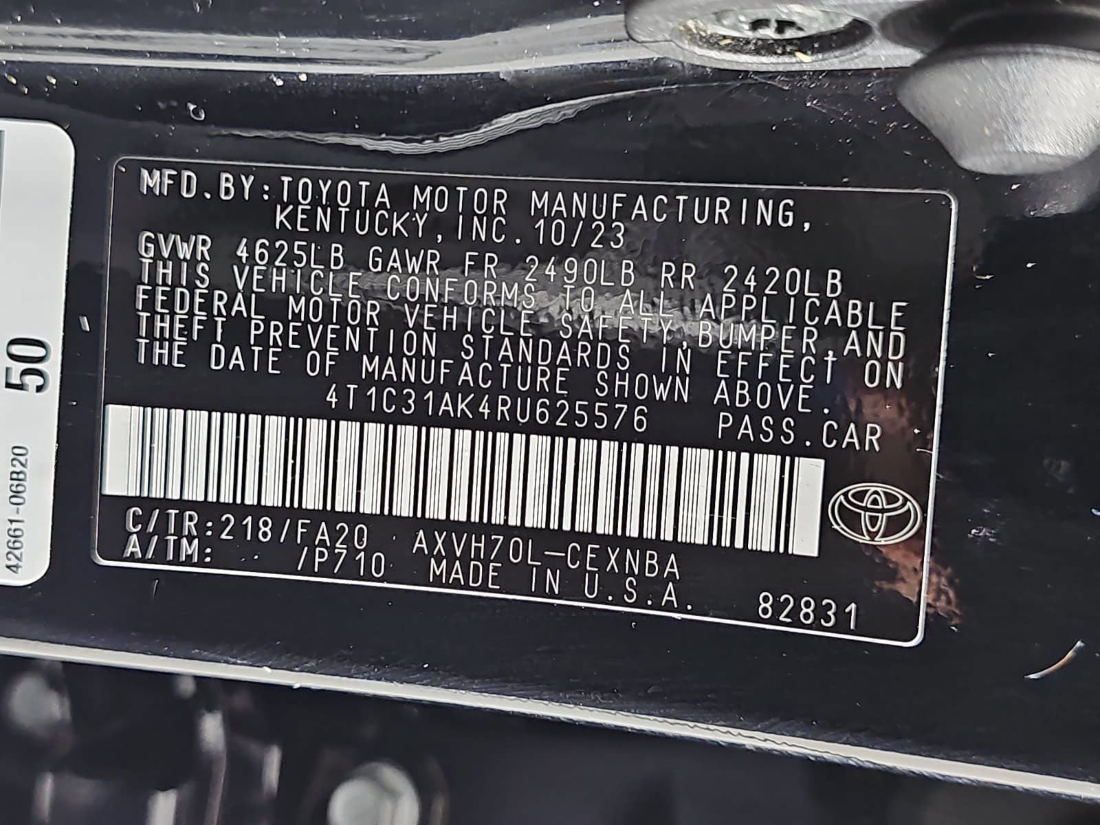 2024 Toyota Camry Hybrid LE