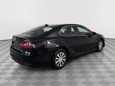 2024 Toyota Camry Hybrid LE