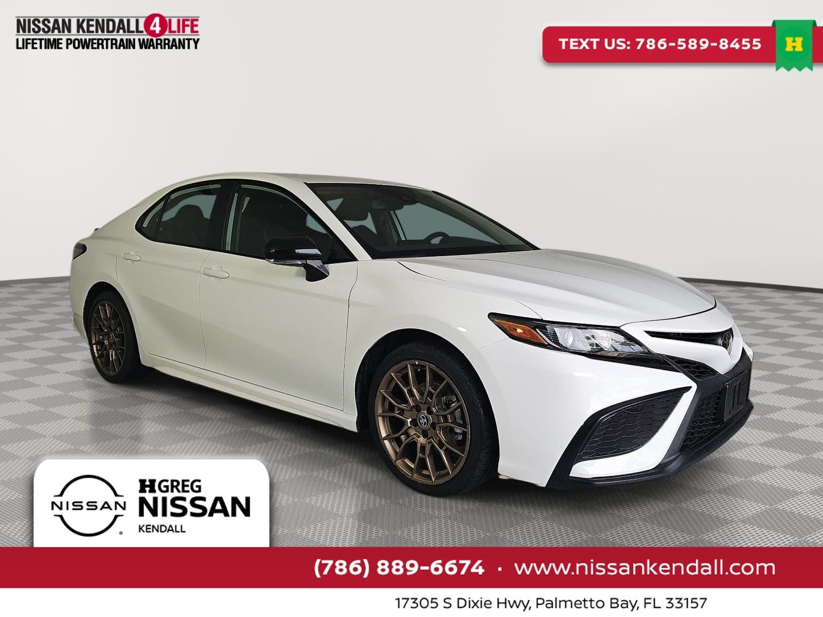 2024 Toyota Camry SE Nightshade