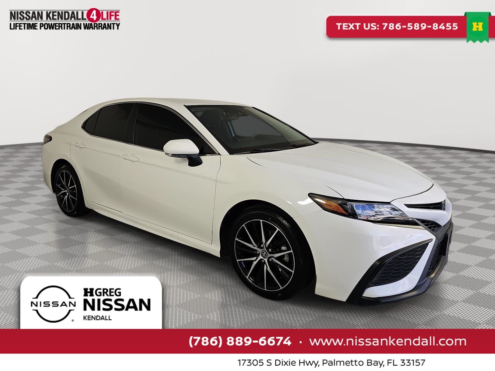 2023 Toyota Camry SE
