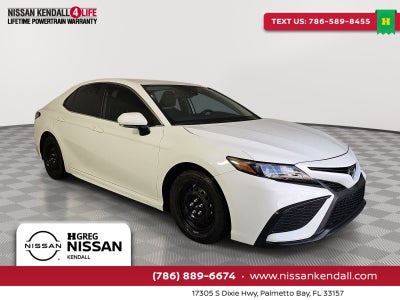 2024 Toyota Camry SE