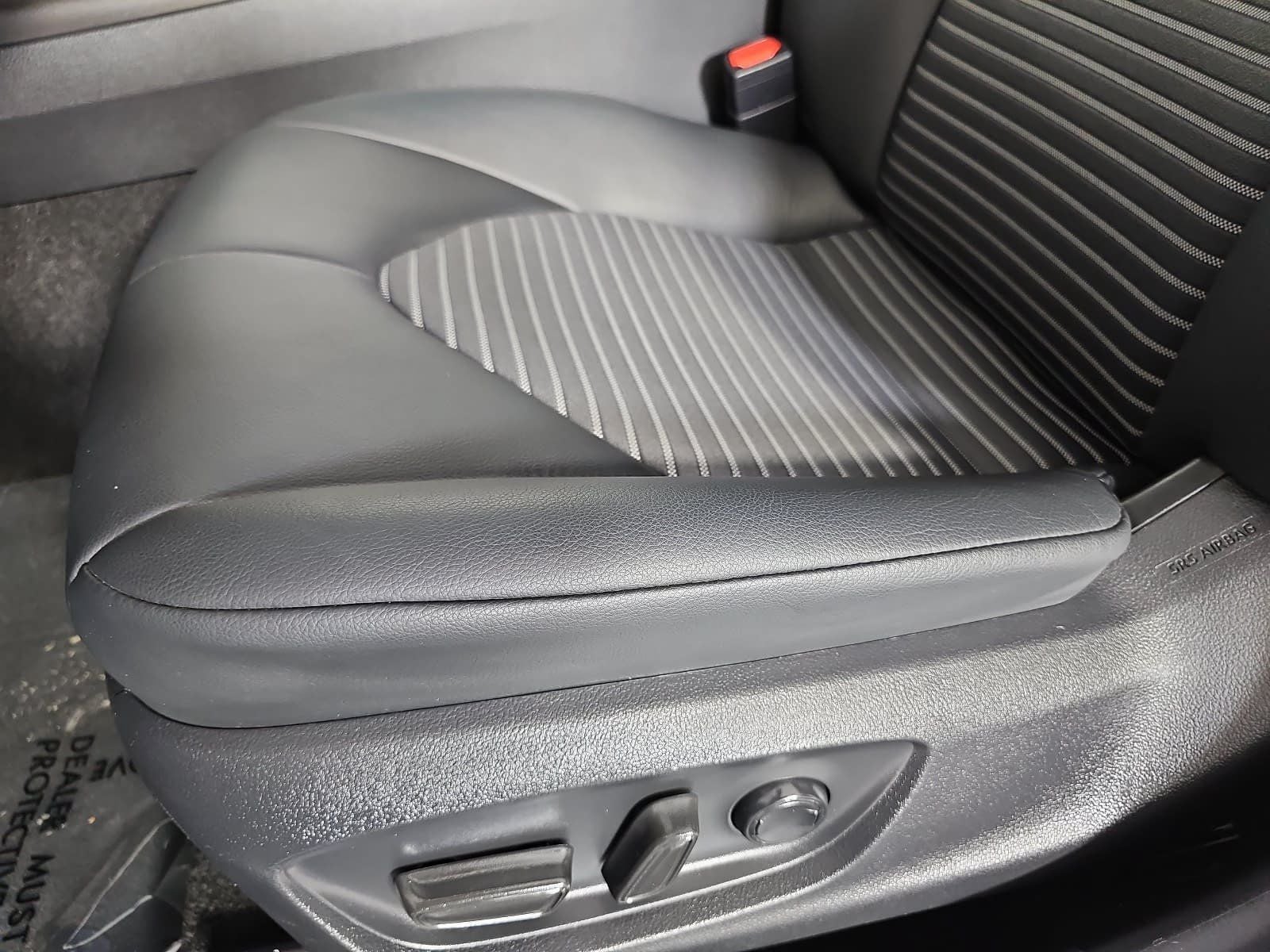2023 Toyota Camry Hybrid SE