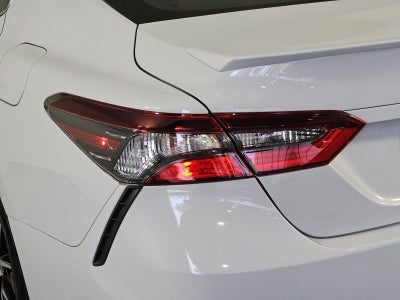 2023 Toyota Camry Hybrid SE