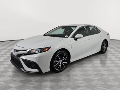 2023 Toyota Camry Hybrid SE