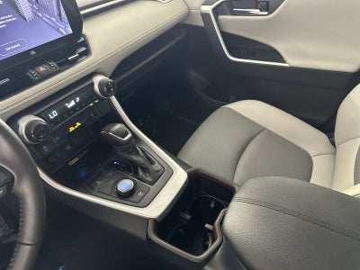 2024 Toyota RAV4 Hybrid Limited
