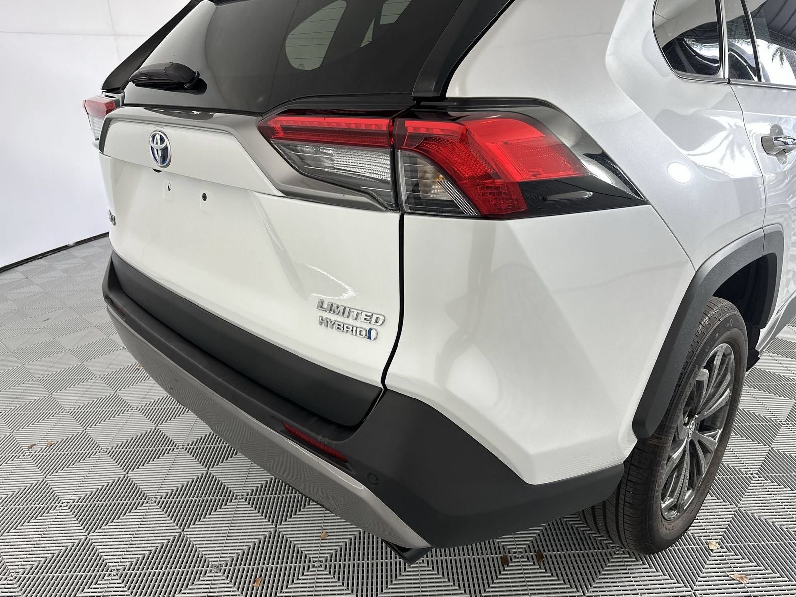 2024 Toyota RAV4 Hybrid Limited