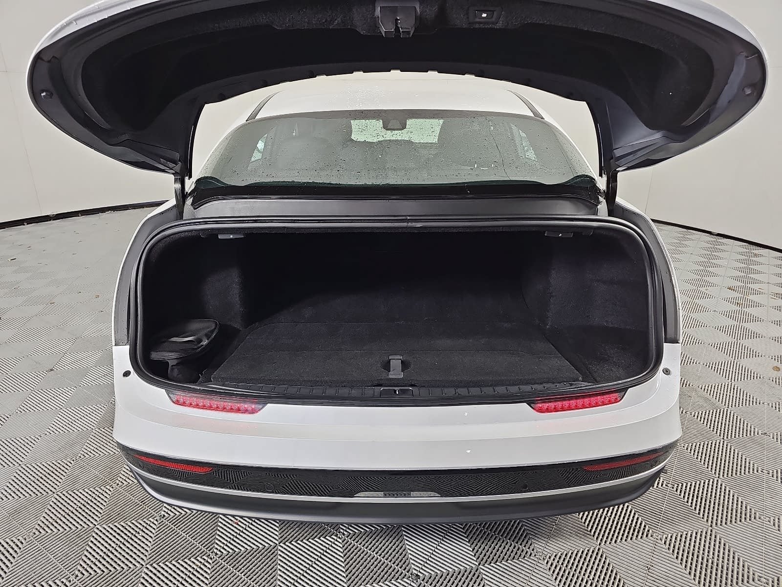 2024 Lucid Air Touring
