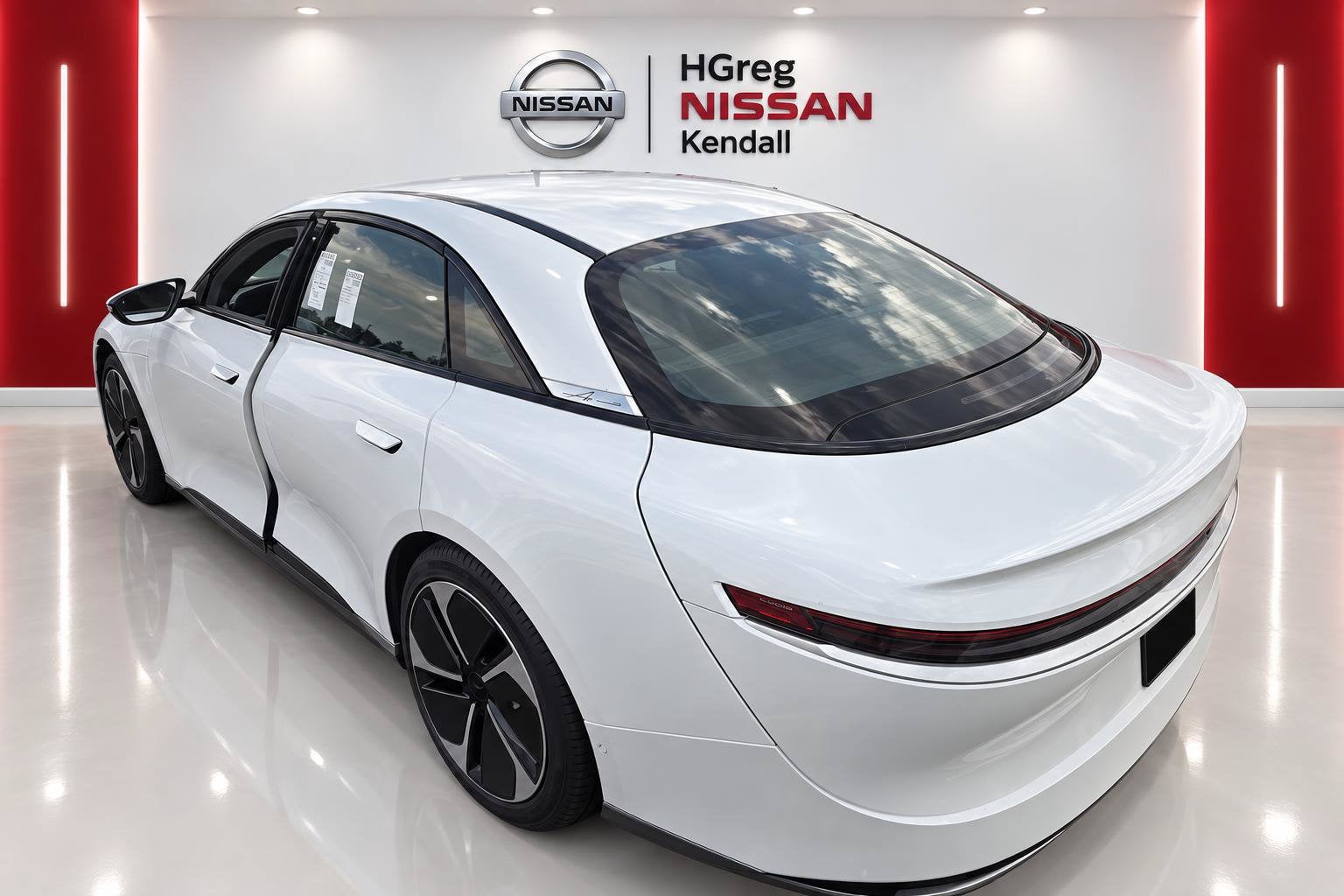 Used 2024 Lucid Air Touring with VIN 50EA1TEA7RA008748 for sale in Palmetto Bay, FL