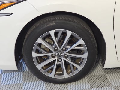 2022 Lexus ES 350