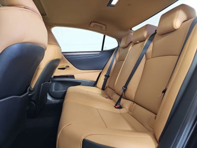 2025 Lexus ES 350