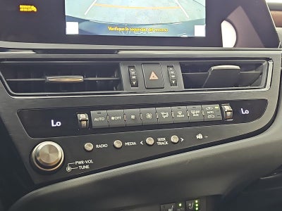 2025 Lexus ES 350