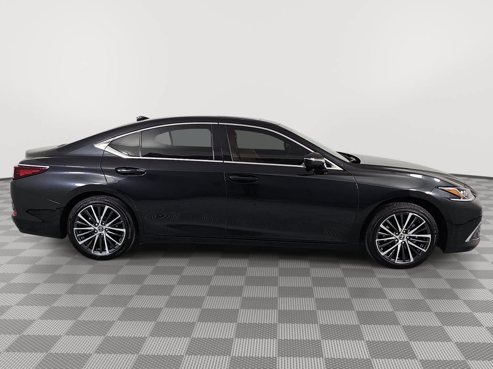 2025 Lexus ES 350