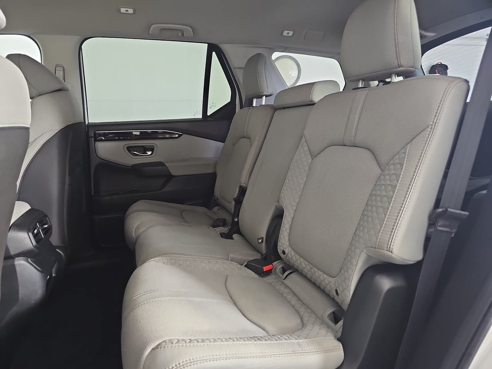 2023 Honda Pilot LX