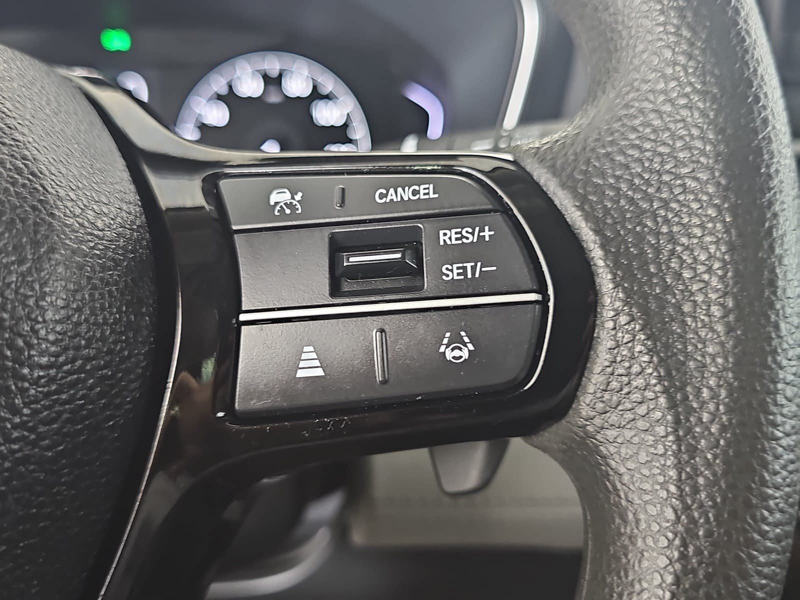 2023 Honda Pilot LX