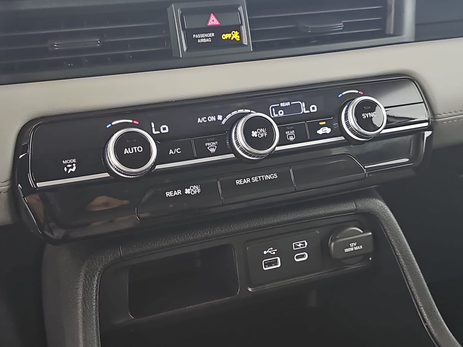 2023 Honda Pilot LX