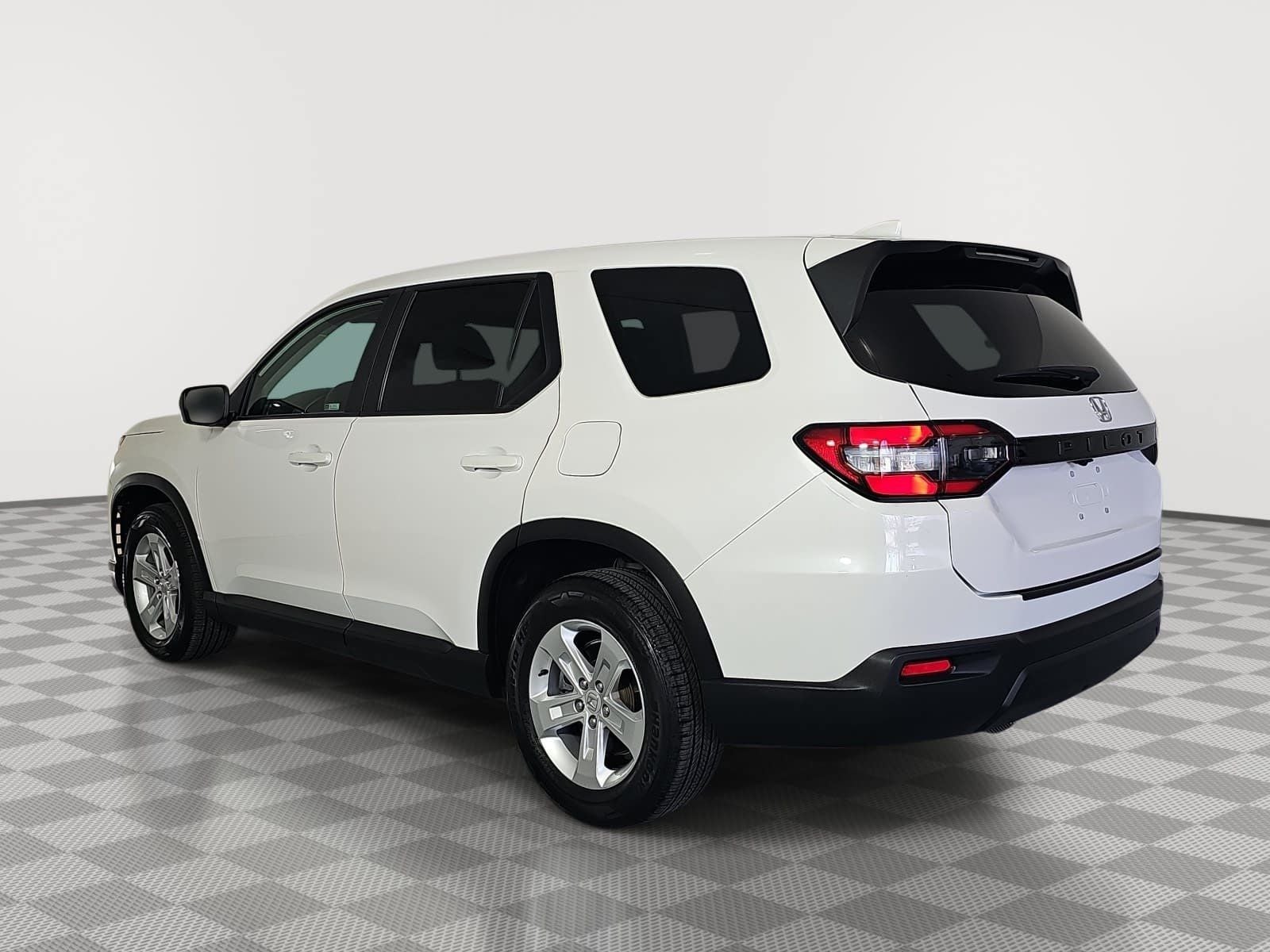 2023 Honda Pilot LX