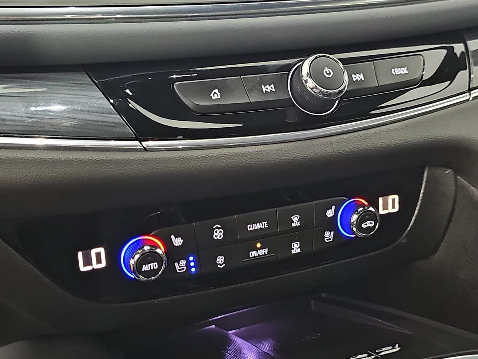 2023 Buick Enclave Premium Group