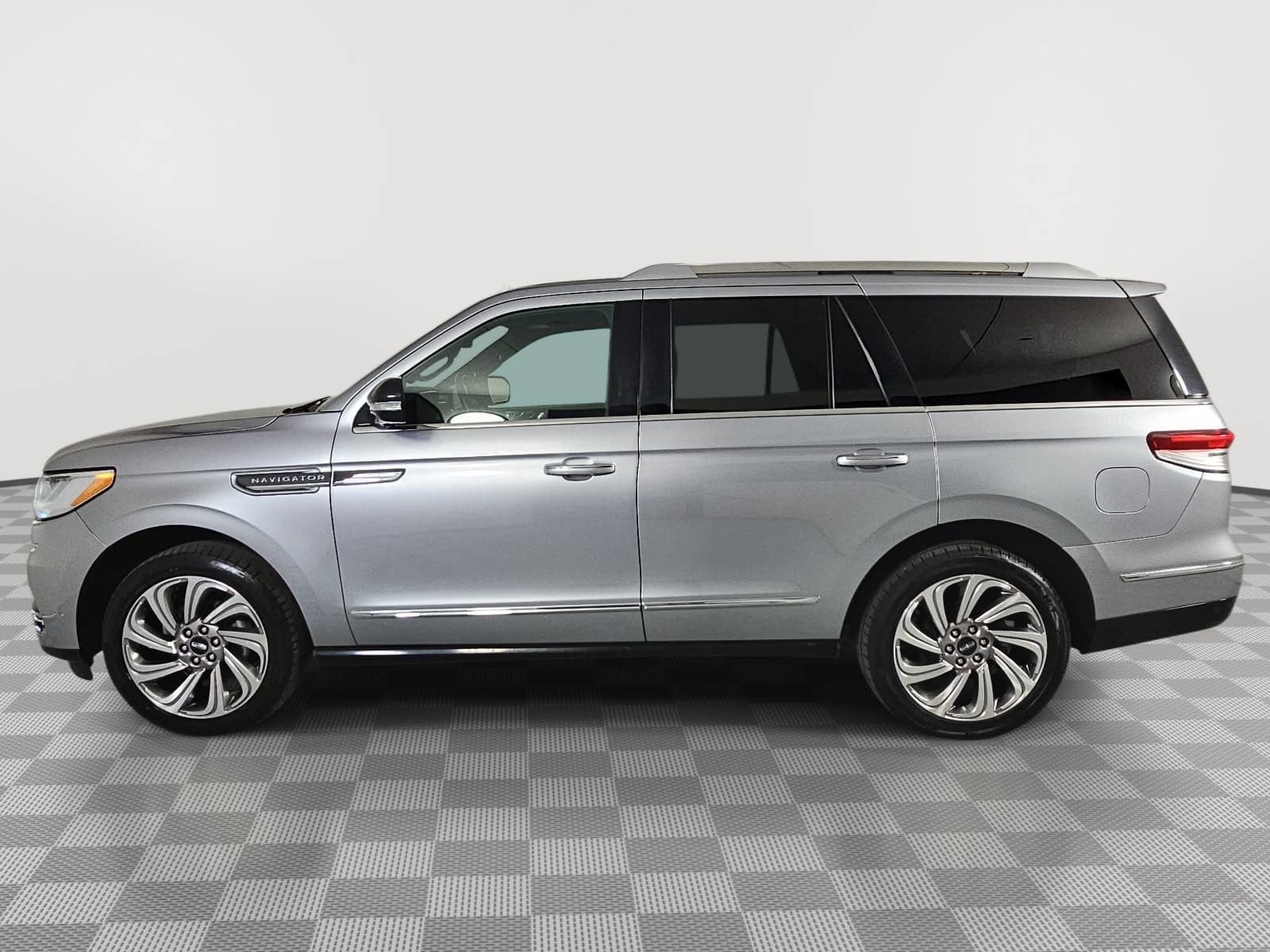2023 Lincoln Navigator Reserve