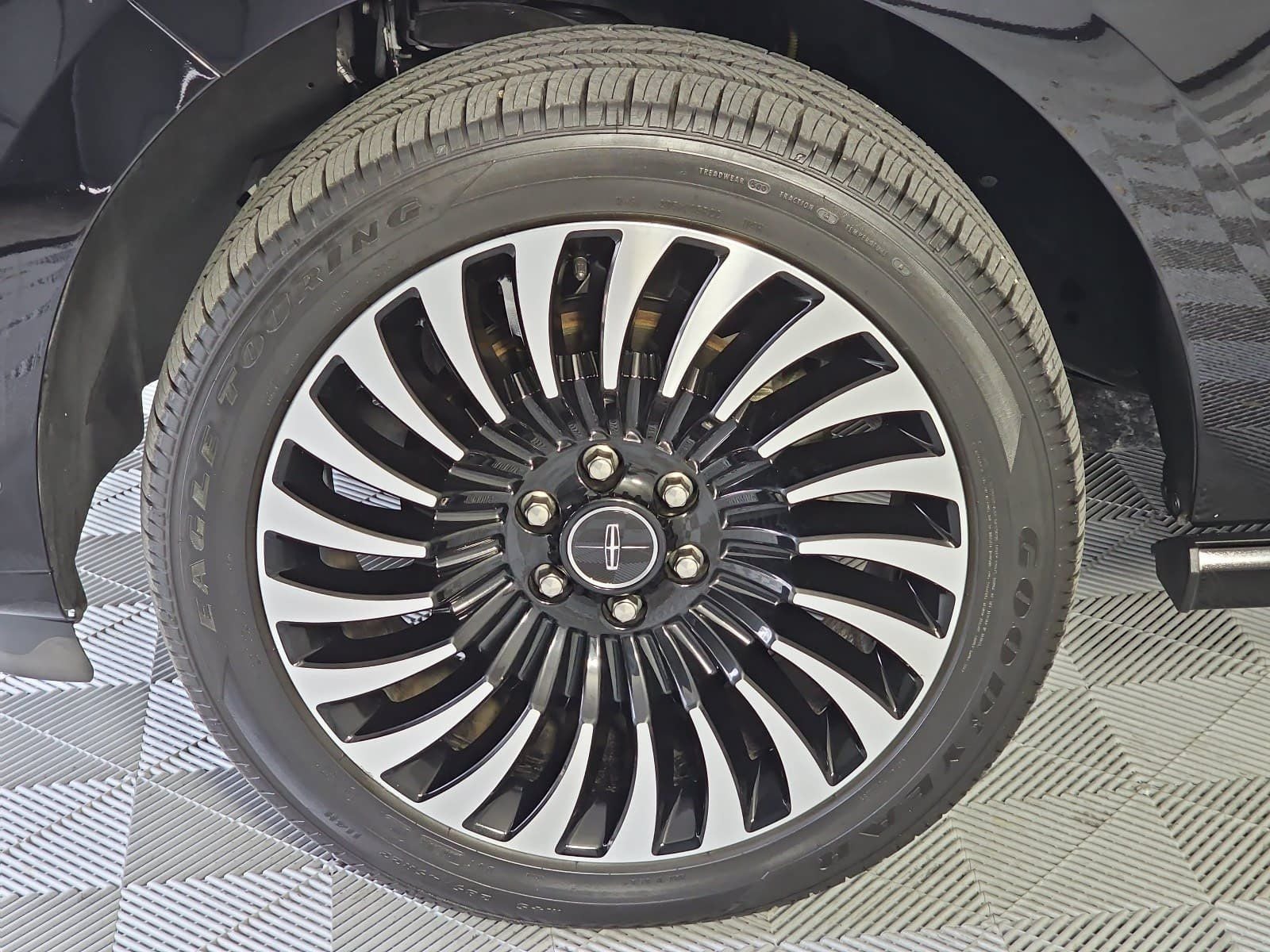 2021 Lincoln Navigator L Black Label