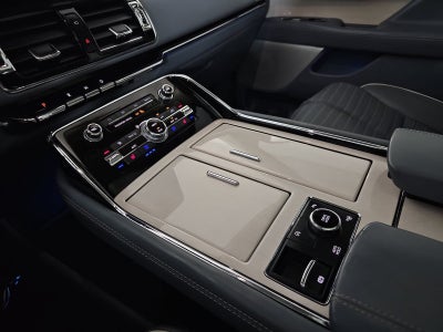 2021 Lincoln Navigator L Black Label