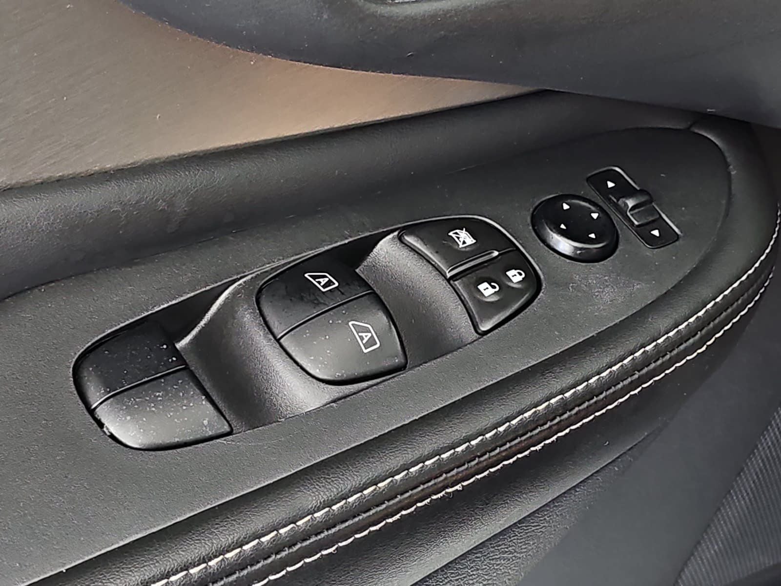 2022 Nissan Murano SV