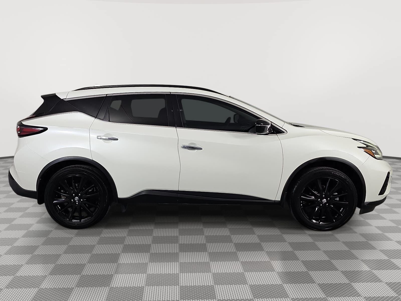 2022 Nissan Murano SV