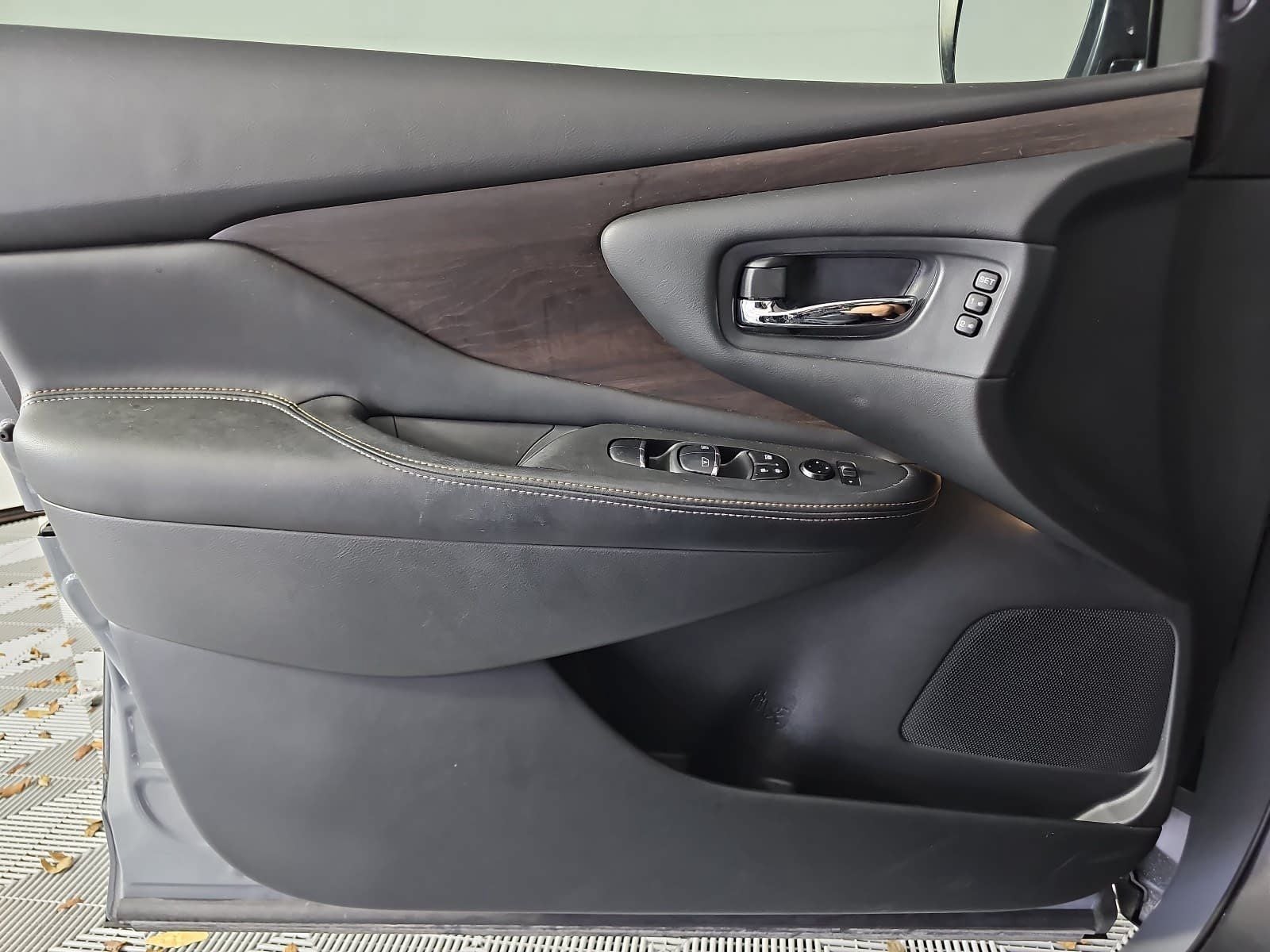 2023 Nissan Murano Platinum