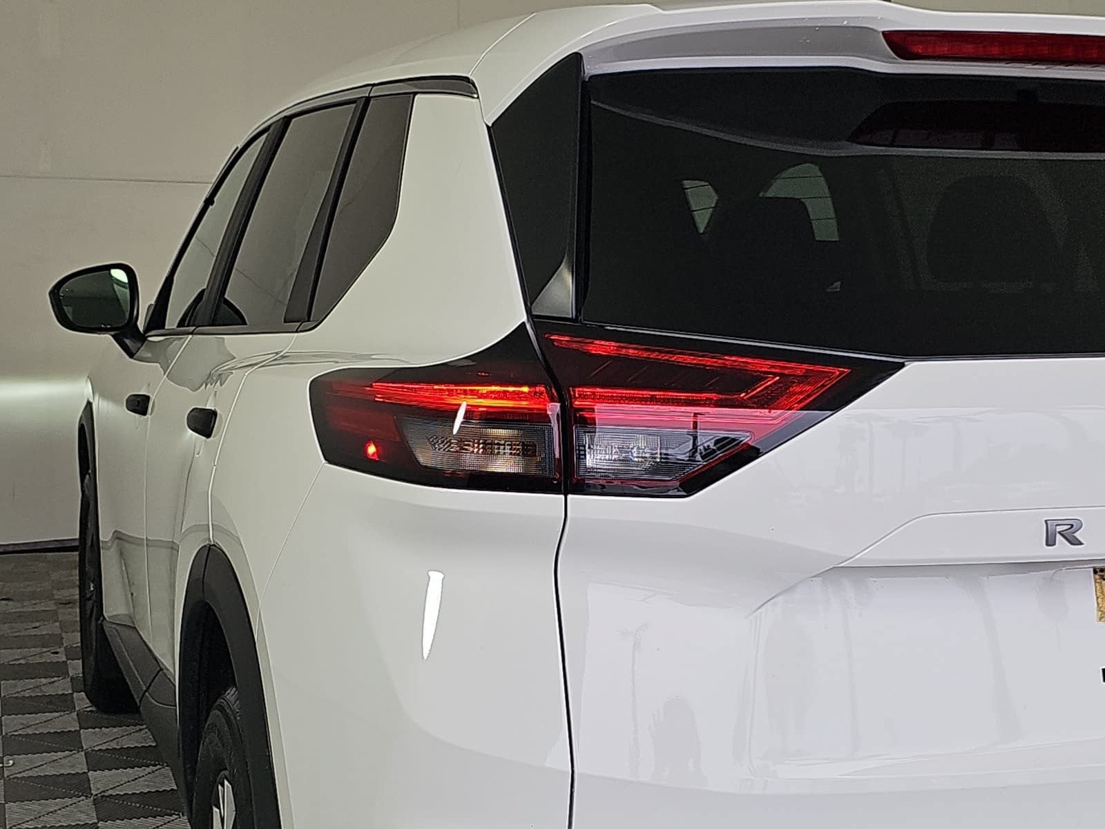 2025 Nissan Rogue S