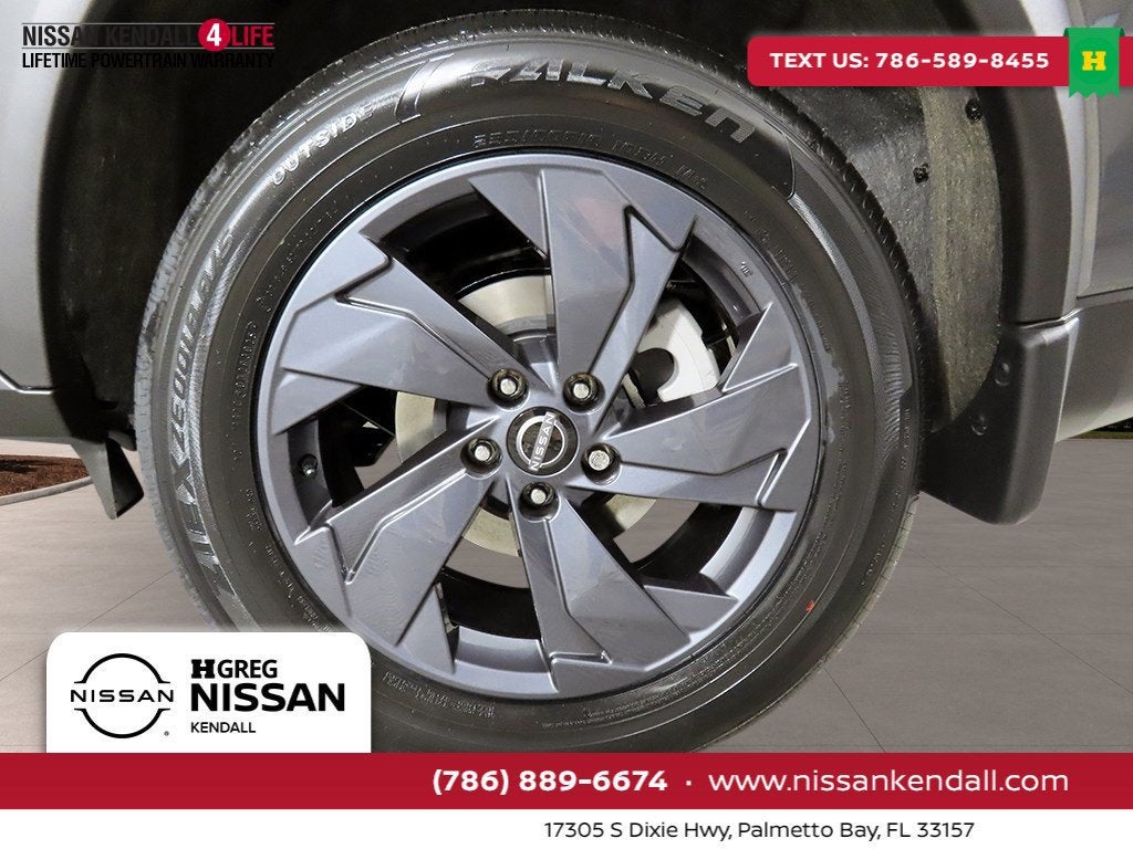 2027 Nissan Rogue SV